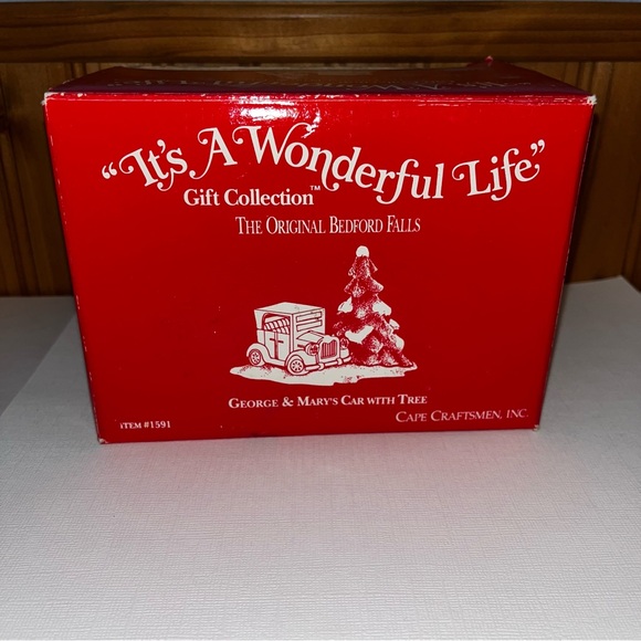 Vintage The Original Bedford Falls It’s a Wonderful Life George and Mary’s Car - Picture 10 of 13